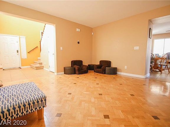 5th image of 9052 Alex Creek Ave