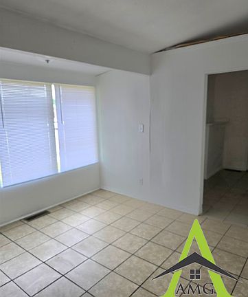 4th image of 4349 Patricia St
