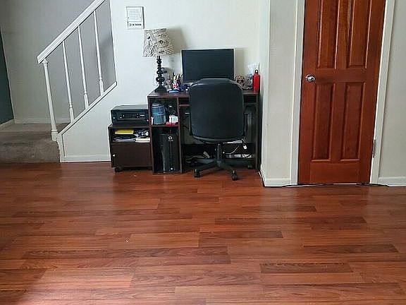 2nd image of 6698 Lexington Dr