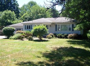 621 Plank Rd, Webster, NY 14580