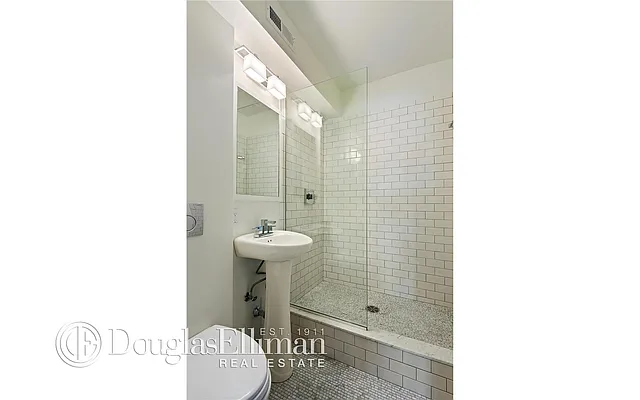 Sold by Douglas Elliman | media 19