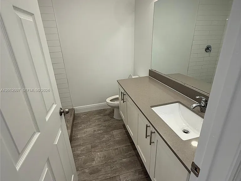 5131 NW 5th Ave #0 — Photo 8