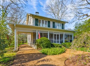 4417 Harding Pl, Nashville, TN 37205
