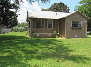 86 Lee St, Chickasaw, AL 36611