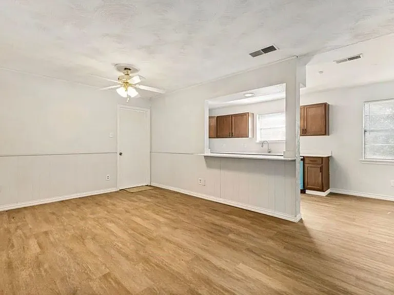 10125 Muskogee Dr — Photo 2