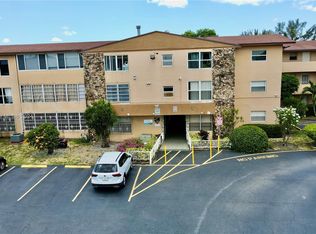 140 Royal Palm Rd APT 312, Hialeah Gardens, FL 33016