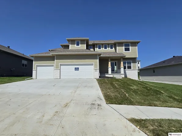 10908 N 159th Ave, Bennington, NE 68007