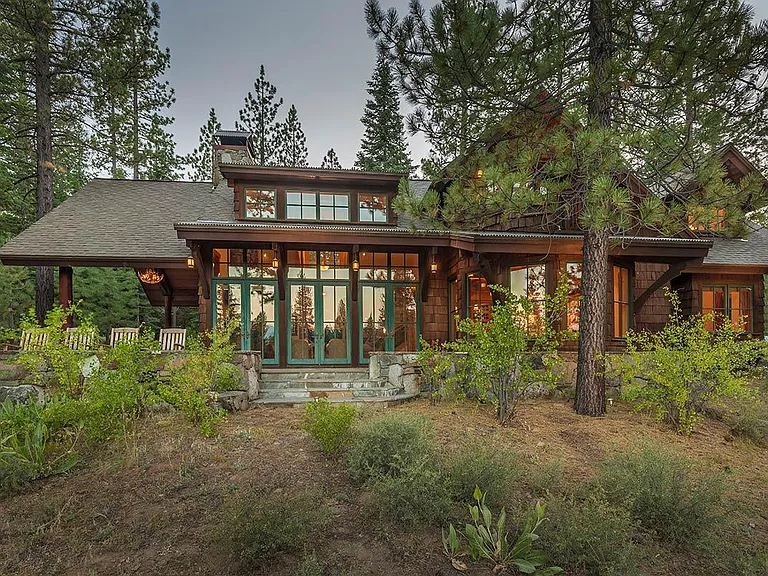 8450 Lahontan Dr — Photo 38