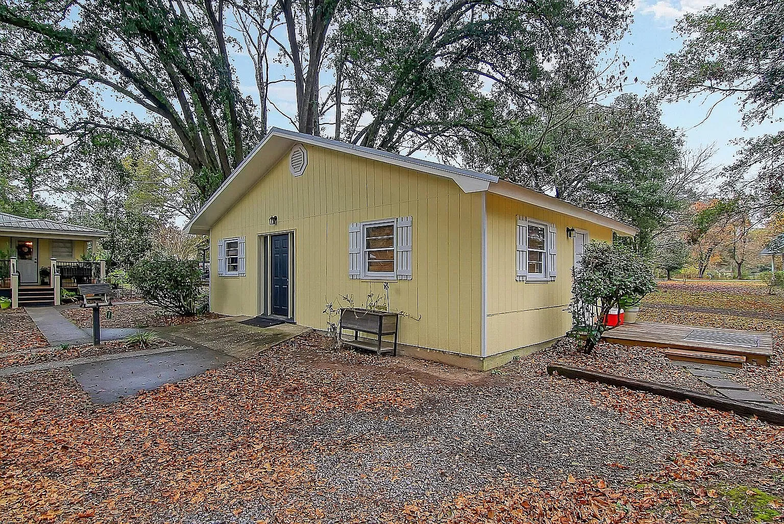2001 Central Avenue Cottage - Cottage — Photo 1