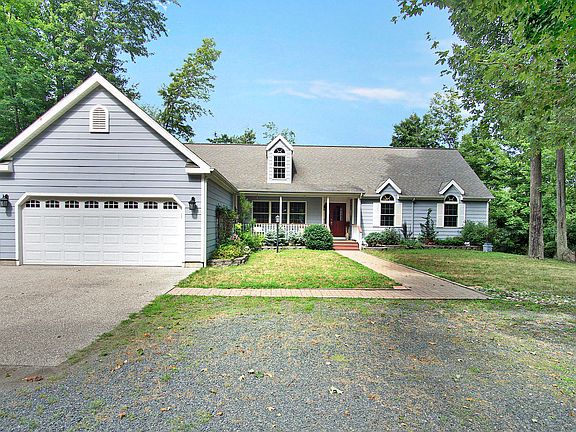 2nd image of 6785 N Hamlin Shoals Ln