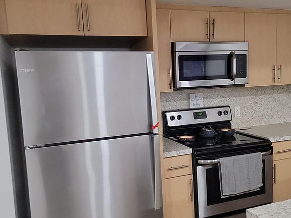 4th image of 441 Swallow Dr APT 4