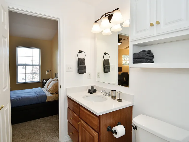 3043 Armory Dr — Photo 35
