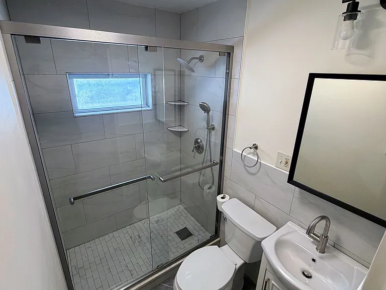 Newly 2026 remodeled 2nd Floor Bathroom