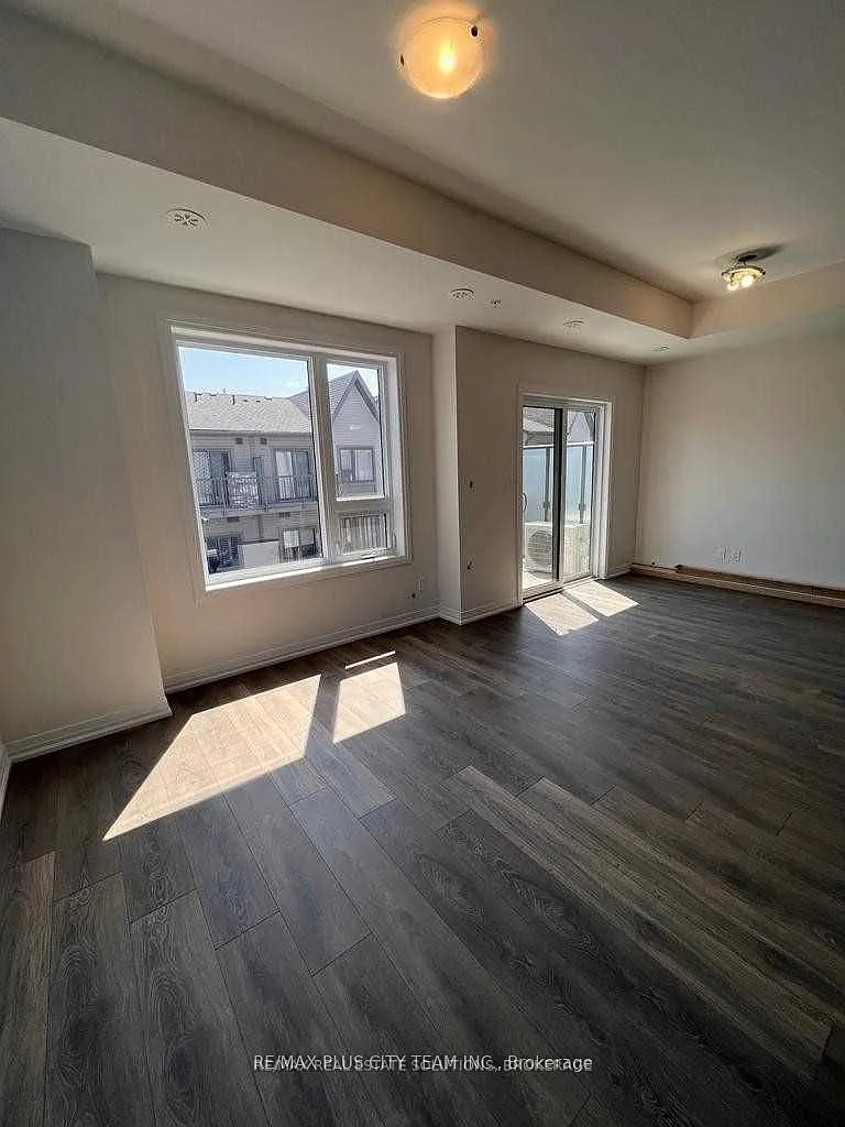 2 bed, $2,650 — Photo 4