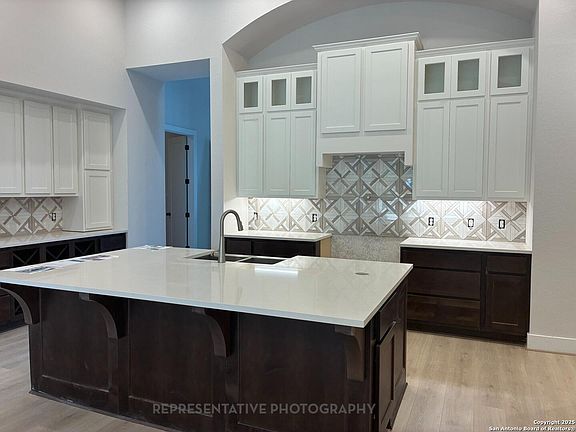 2nd image of 127 Olmos Creek