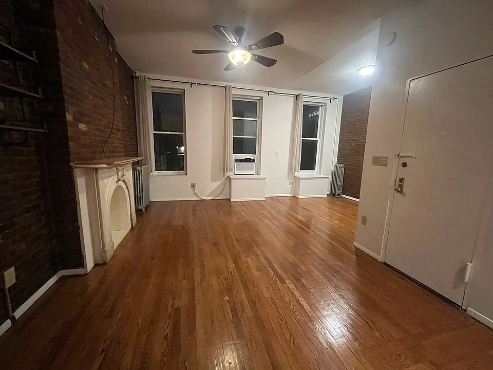 1st image of 42 Henry St APT 3