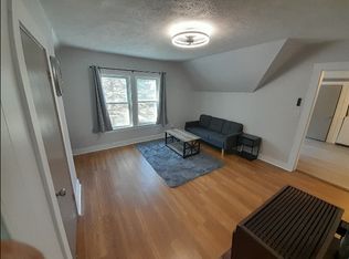 27 Highland Ave FLOOR 2, Mechanic Falls, ME 04256