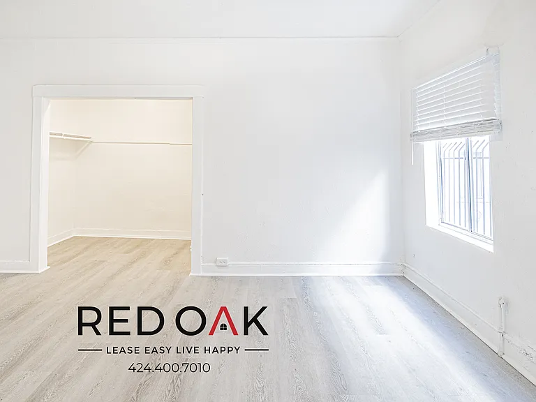 816- 822 S Park View St — Photo 4