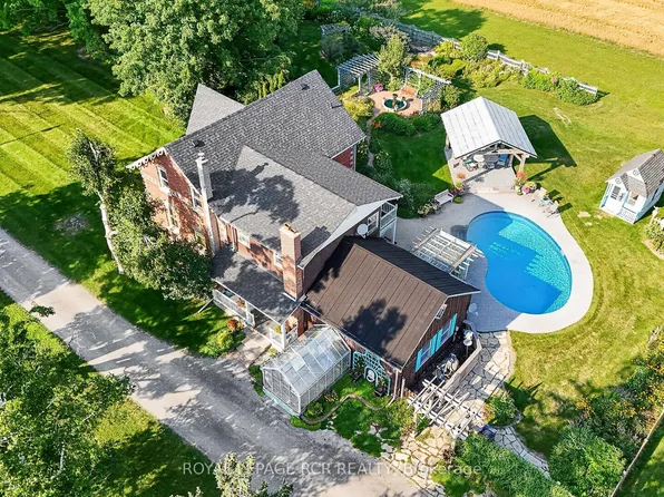 233 Wagg Rd, Uxbridge, ON L0C 1A0