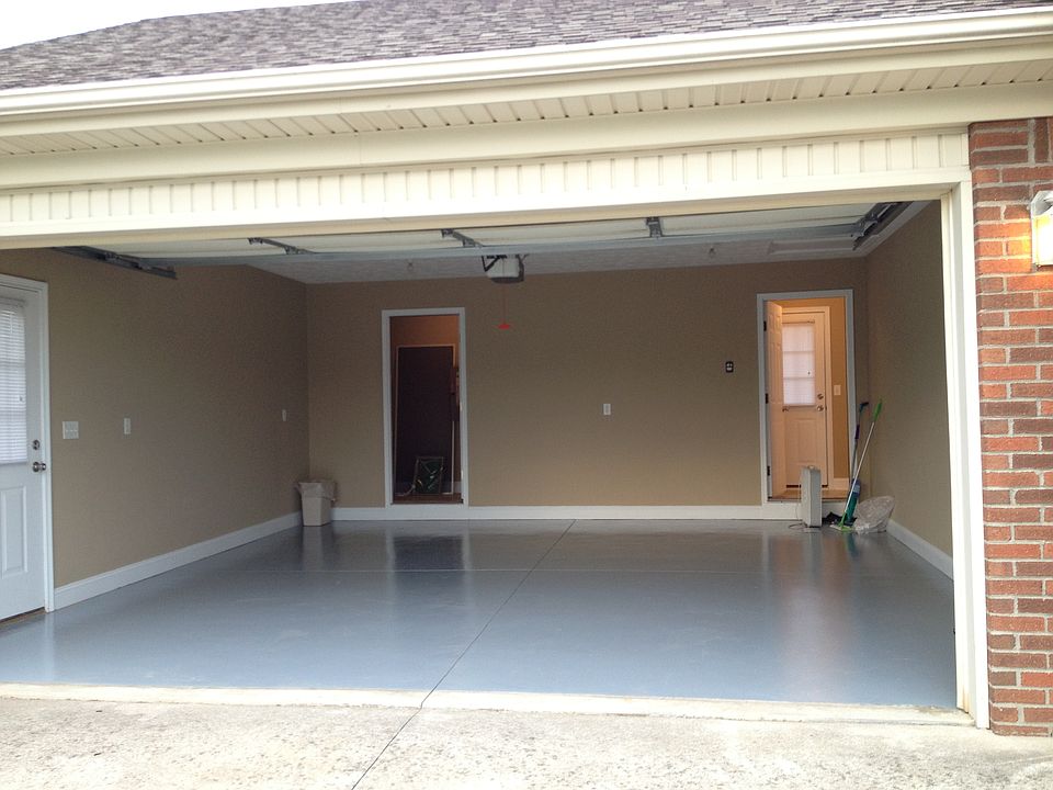 2nd image of 127 General Cleburn Dr