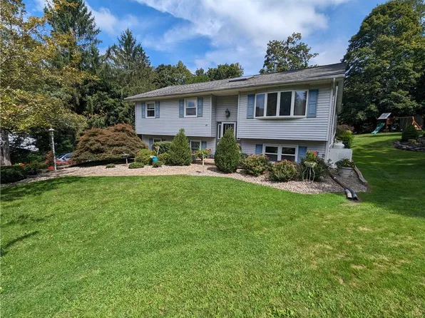 87 Washington Drive, Highland Mills, NY 10930