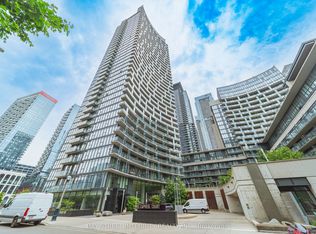 25 Capreol Ct #1103, Toronto, ON M5V3Z7