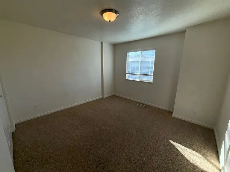 514 W 1490 N #101 — Photo 7