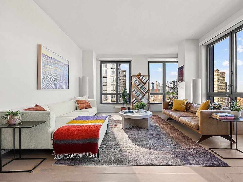 1st image of 550 Vanderbilt Ave #1308