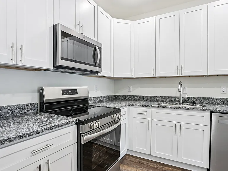 Washington Terrace Apartments — Photo 16