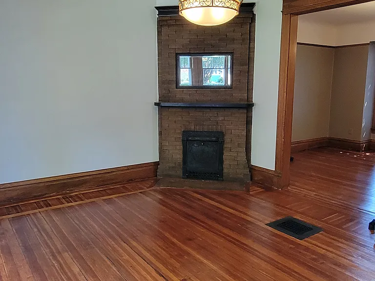 706 S 1st Ave — Photo 17