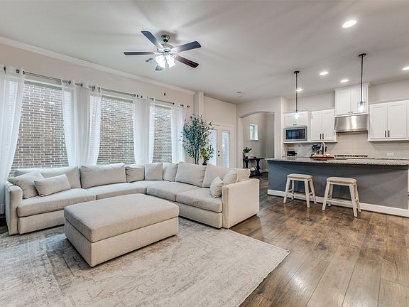 5th image of 6816 Prompton Bnd