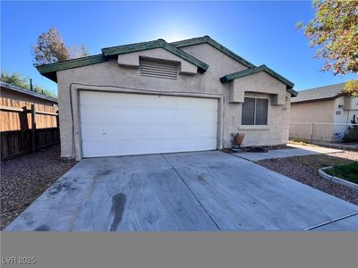 3880 Blue Wave Dr, Sunrise Manor, NV, 89115