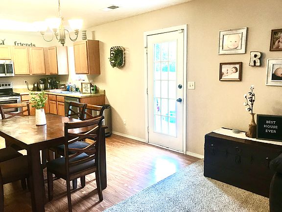 4th image of 2723 Summer Point Ct