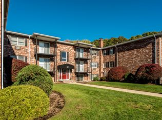 Stonebridge Apartments, Norwood, MA 02062