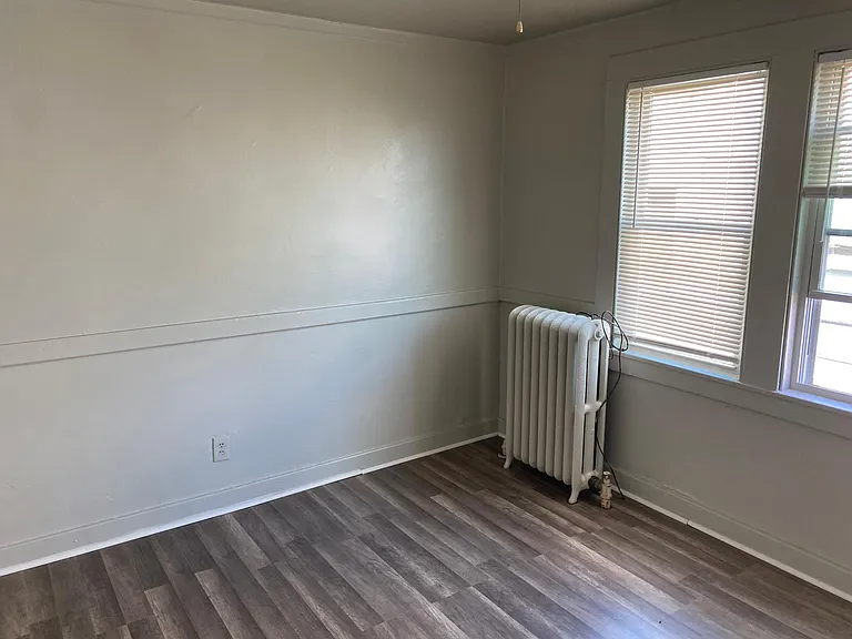 277 Scofield Ave #2 — Photo 5