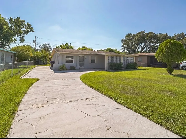 7617 Udine Ave — Photo 1