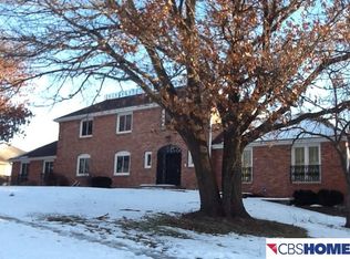115 S 121st St, Omaha, NE 68154