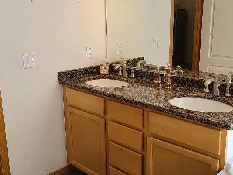 308 Lakeport Dr — Photo 5