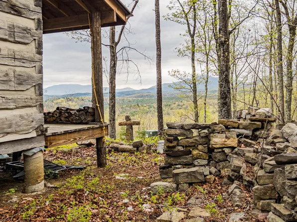 293 Jonestown Rd, Covington, VA 24426