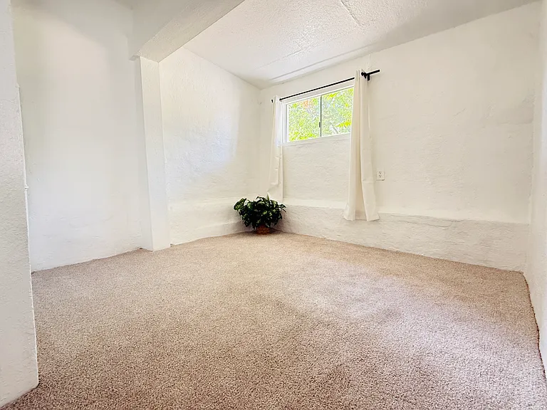 1720 E San Bernardino Ave — Photo 5