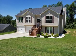 362 Embassy Dr, Winder, GA 30680
