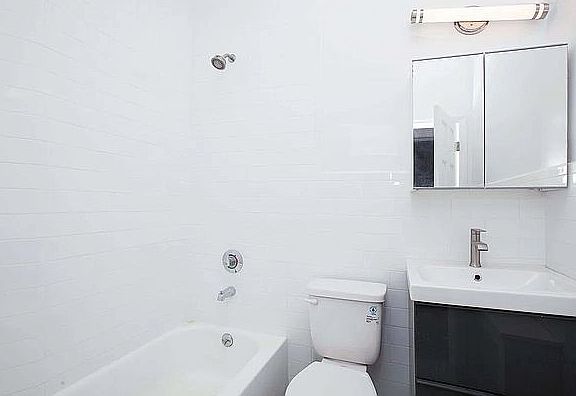 5th image of 462 W 141st St #2R