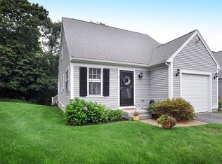 13 Adams Ct #13, Hingham, MA 02043