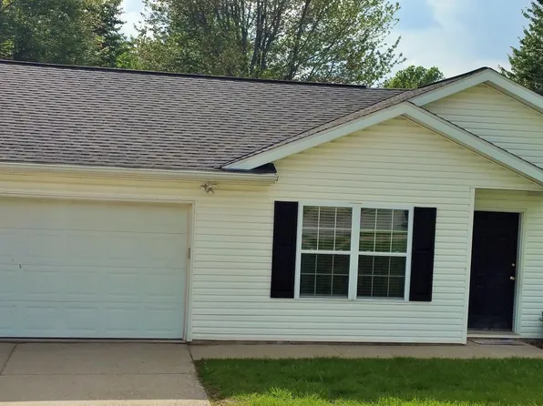 4877 S Richmond Dr, Newburgh, IN 47630