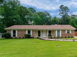 1002 Idlewood Dr, White Oak, TX 75693