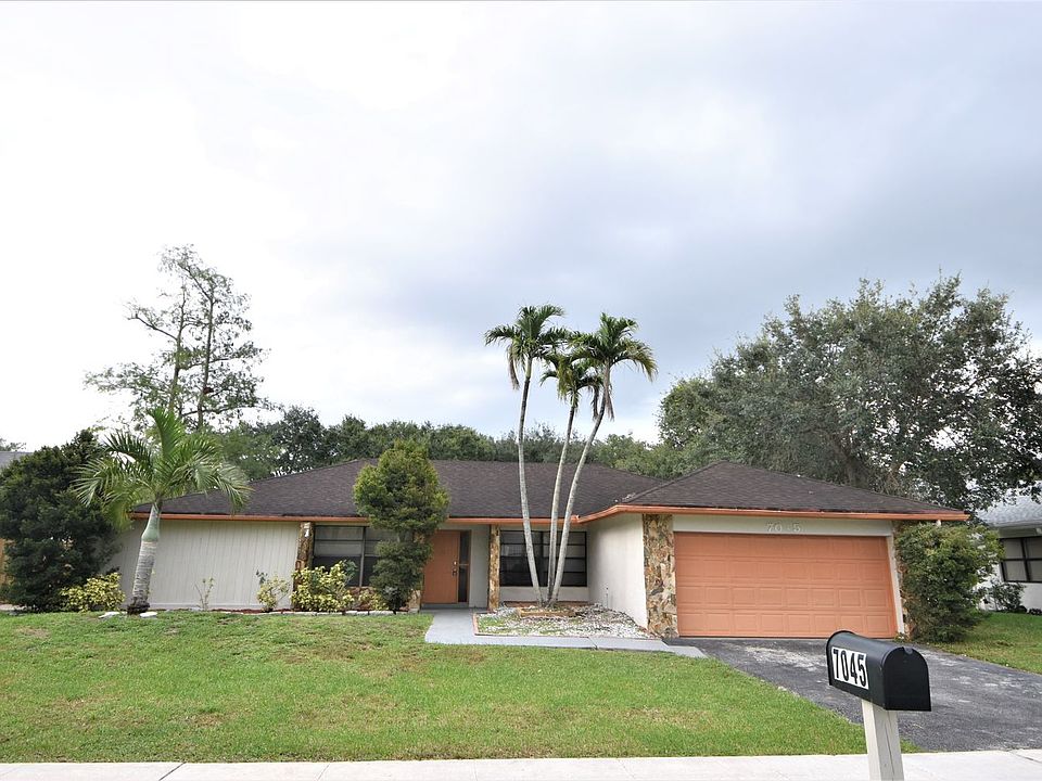 1st image of 7045 NW 49th Ct
