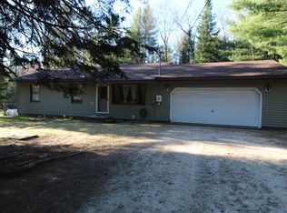 120 Ausable River Trl, Roscommon, MI 48653