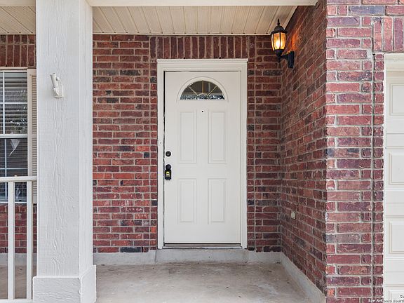 4th image of 15843 TAMPKE PL
