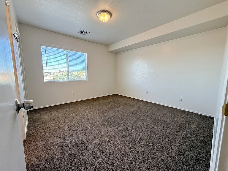 6036 W Wood St — Photo 21