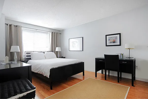 Rented by Douglas Elliman | media 19